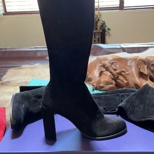 Stuart weitzman boots M7
